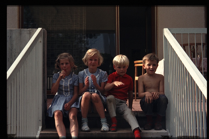 14.Munchen jul 1970 Brigitte,Marion,Peter.JPG
